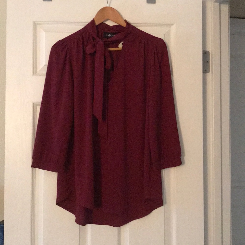 Loose fitting blouse